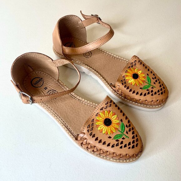 New Fatima Artesanias Huaraches Girasol Sunflower Sandals Size MX 26 US 9 - Picture 1 of 16